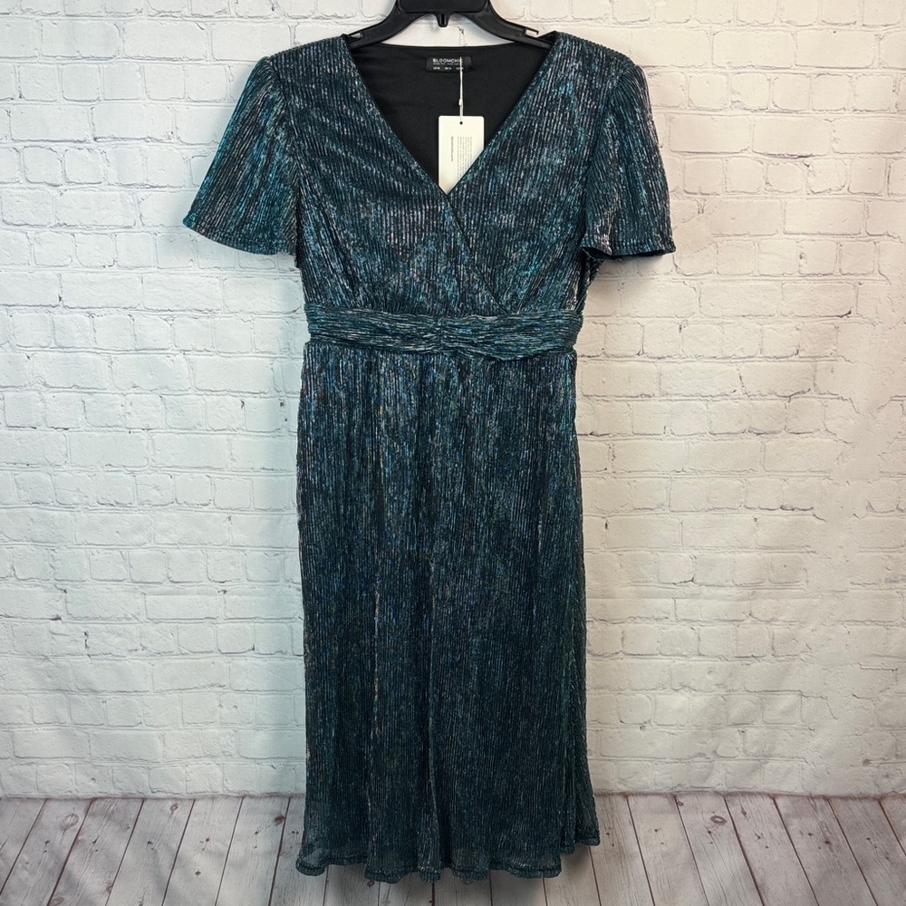 BloomChic Shimmering Teal and Black Midi Dress Size Medium 10 - Picture 2 of 7